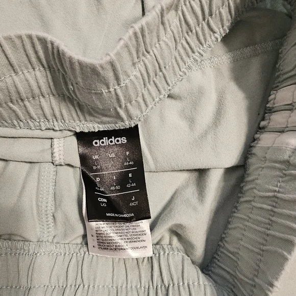 Sage Green Adidas Shorts Size Large - Picture 5 of 6